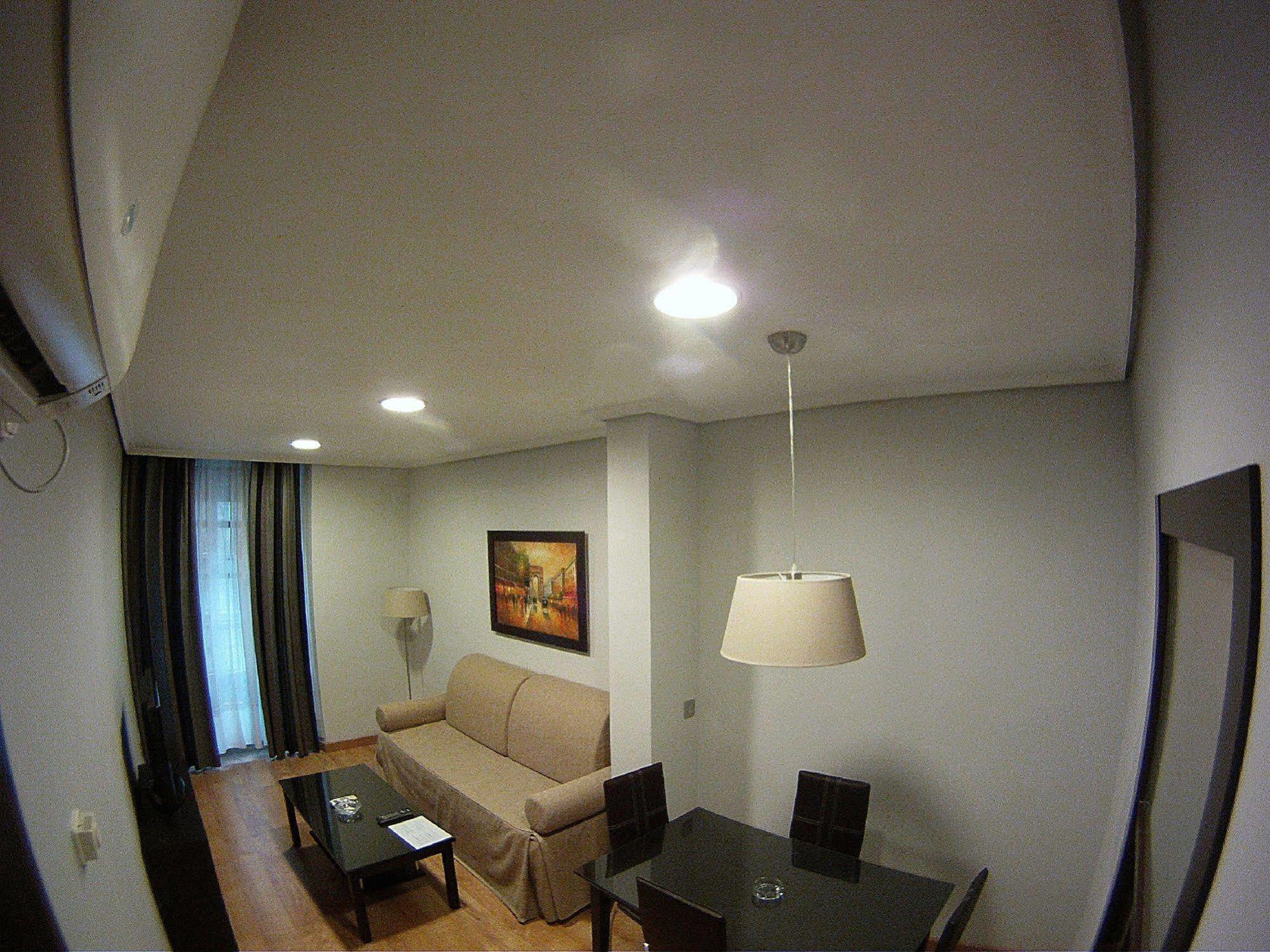 Apartamentos Boutique Catedral Valladolid Zewnętrze zdjęcie